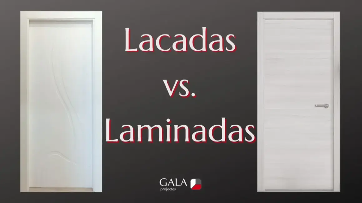 Puertas lacadas vs. laminadas: una blanca con diseño curvo y otra de madera clara.